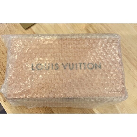 Louis Vuitton Fondation Luxury Playing Cards Set With Wooden Box - Picture 10 of 12